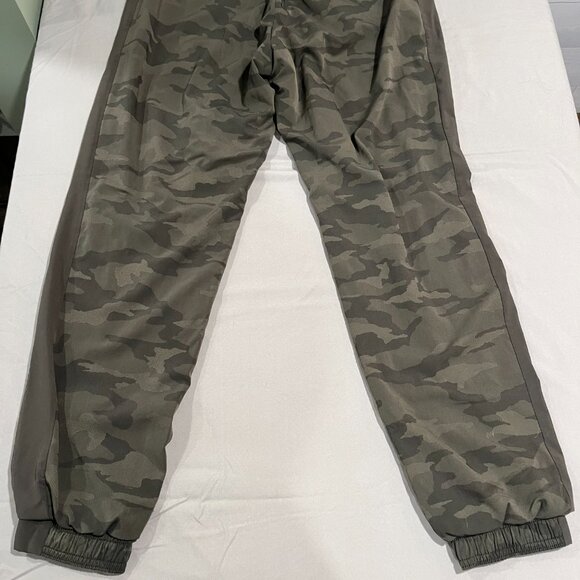 Athleta Camo Lined Jogger Size 6 - Picture 9 of 10